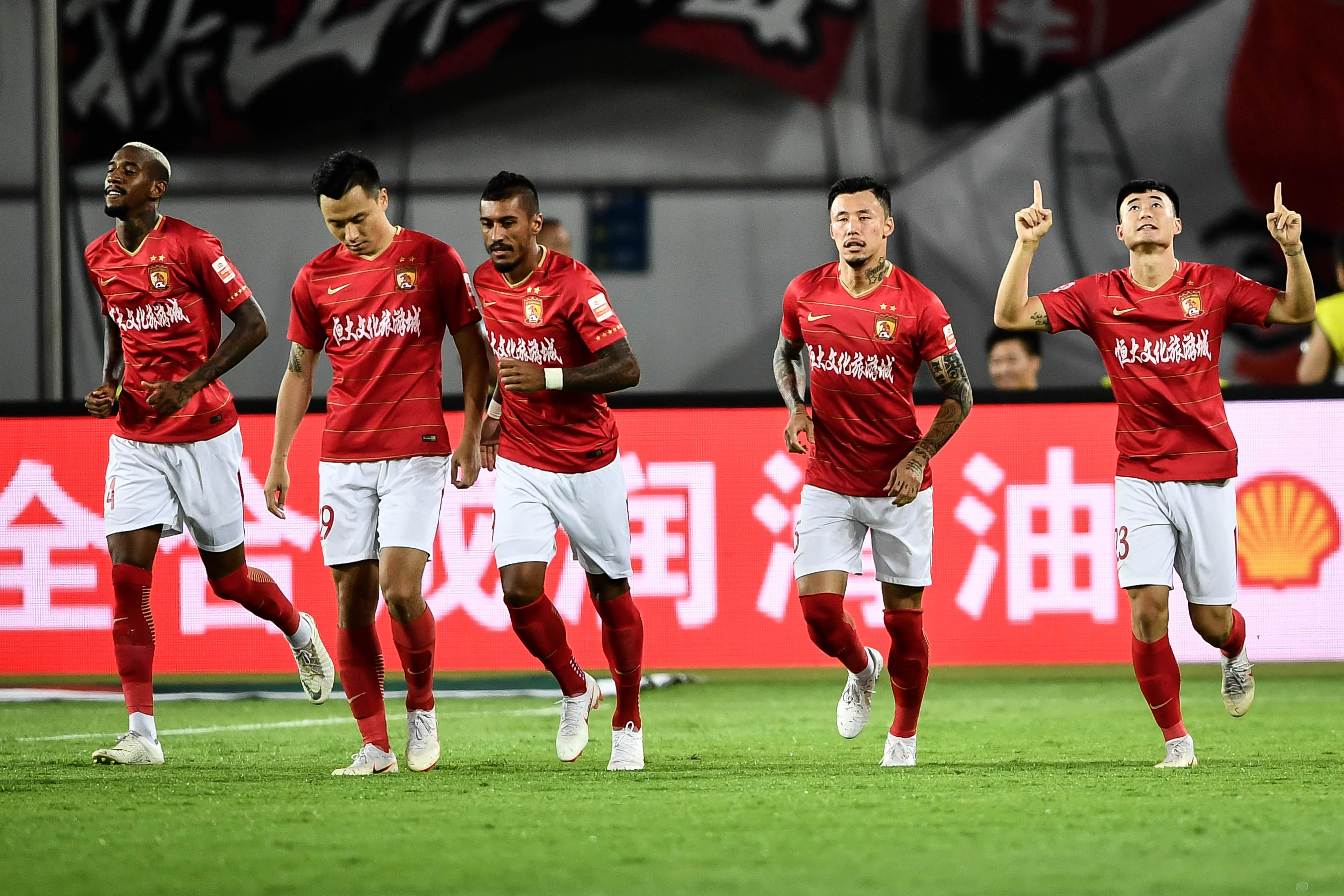 恒大足球俱乐部阵容，一场足球盛宴的幕后英雄